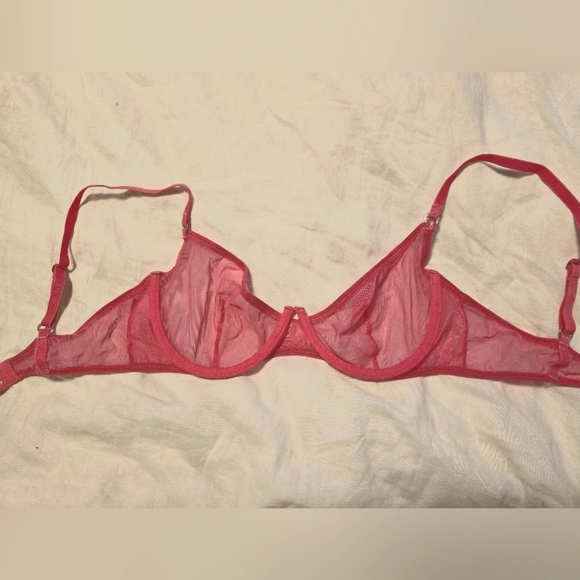 Lounge Mesh Balcony Bra Size 38E - Picture 2 of 3